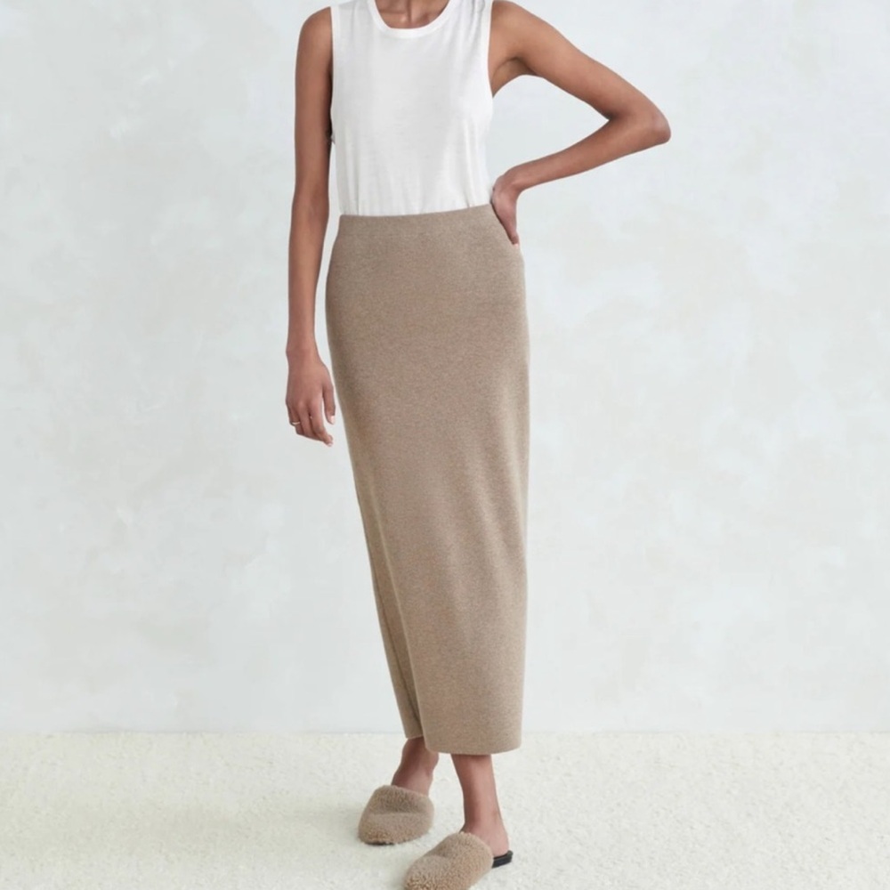 Jenni Kayne Ludlow Skirt Size Large Cashmere Blend Midi Skirt Tan Nude Luxury